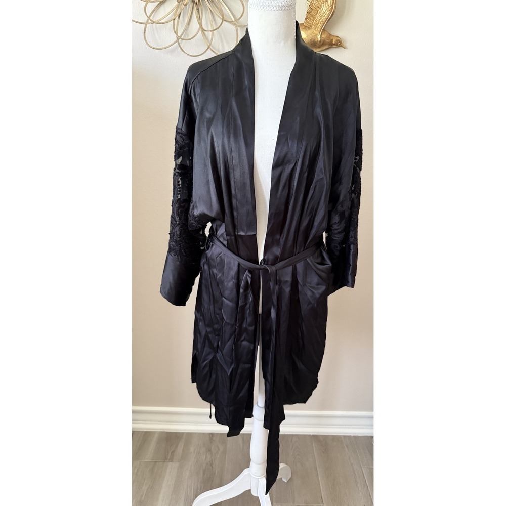 In Bloom by Jonquil Black Satin Lace Kimono Robe Belted XL Loungewear‎ Sleep